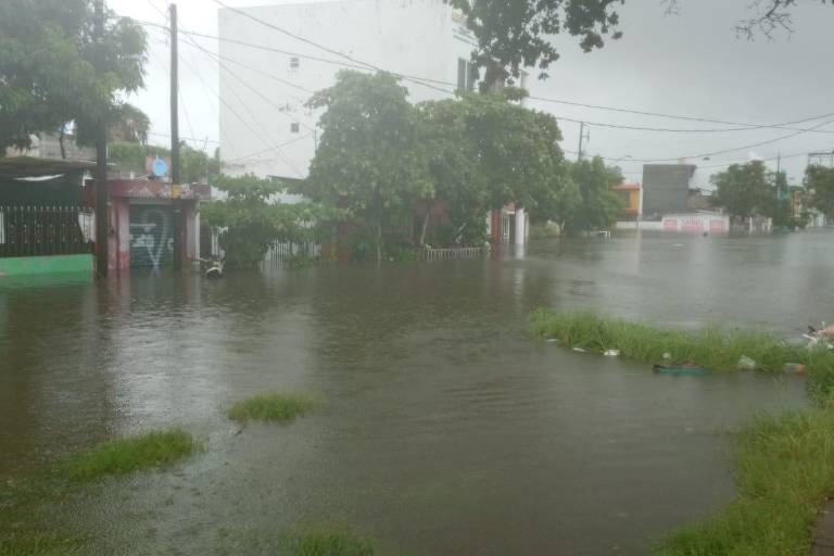 Tras declaratoria de emergencia, Sinaloa recibirá material de limpieza, despensas y láminas para damnificados por ‘Nora’