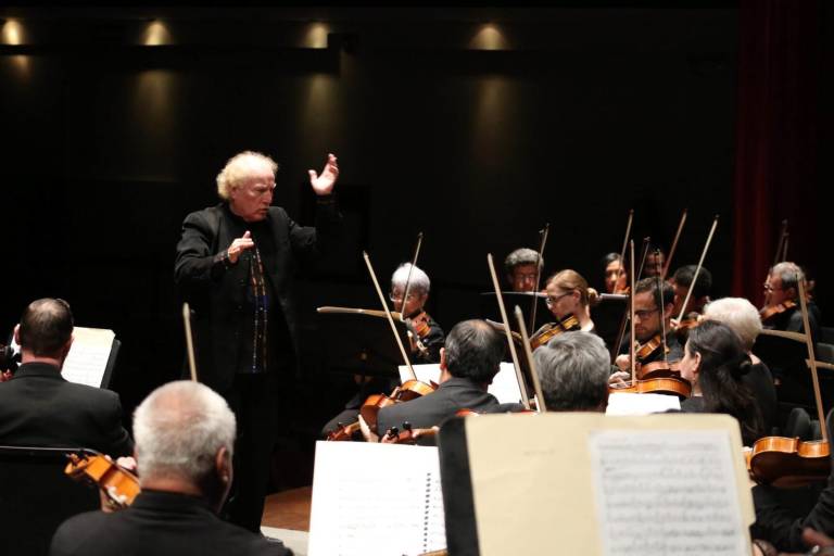 Dirigirá Enrique Diemecke dos conciertos con la OSSLA