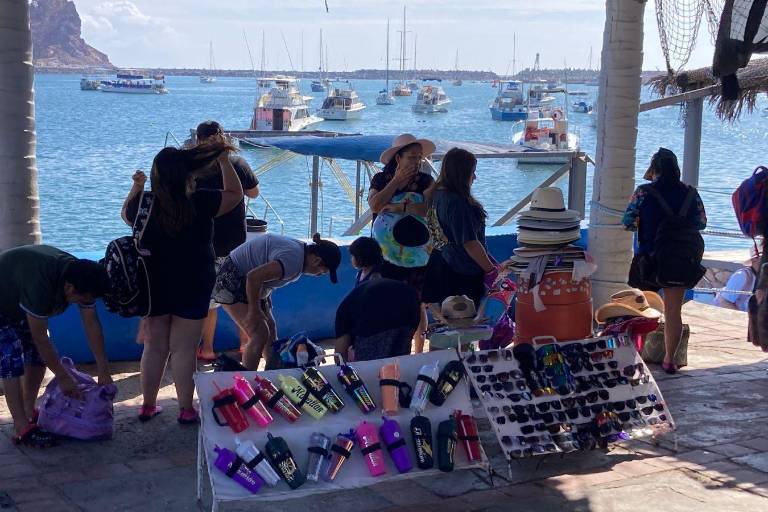 Turismo moderado recorre Mazatlán pese al Ciclotour