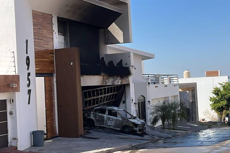 Balean e incendian otra vivienda en la colonia Colinas de San Miguel, en Culiacán