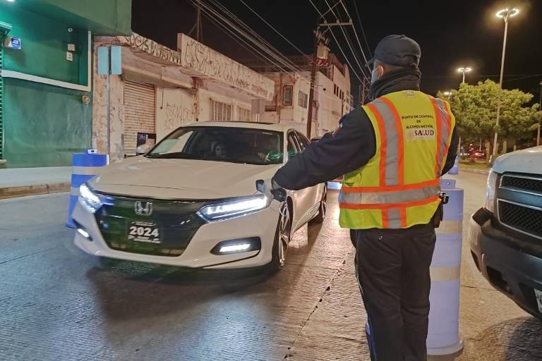Alcoholímetro sanciona 31 conductores el fin de semana en Mazatlán