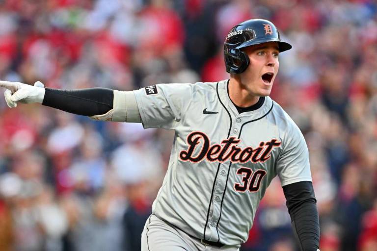 Tigres iguala la SDLA con dramático jonrón de Carpenter ante Clase