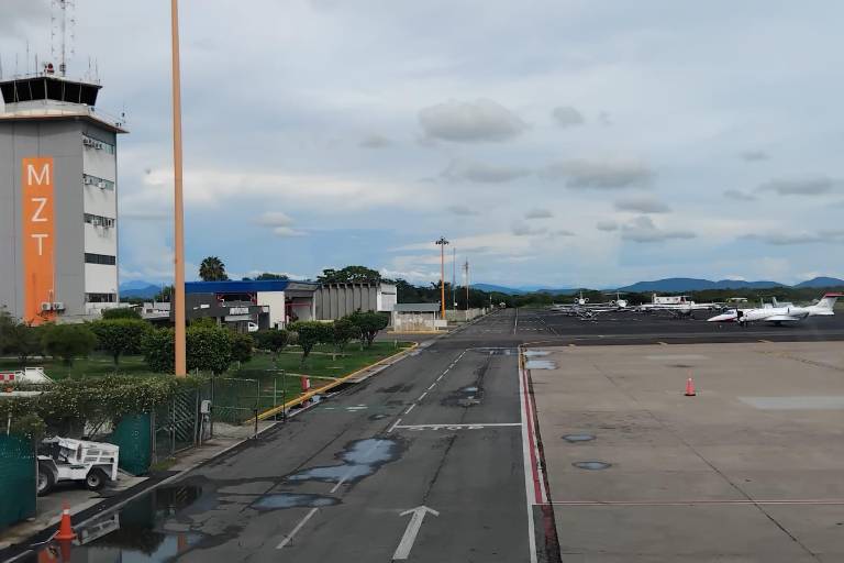 Remodelan pistas y salas de espera de Aeropuerto de Mazatlán