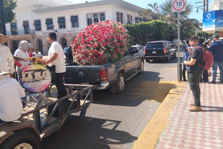 Dan el último adiós a al ex Secretario de Seguridad de Mazatlán, Simón Malpica Hernández