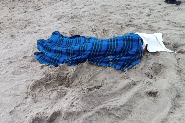 Muere joven de Durango en playas de El Caimanero, en Rosario