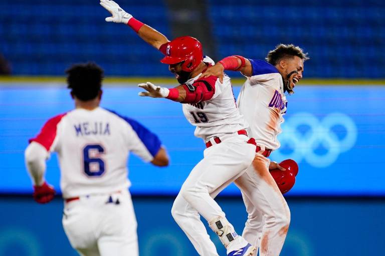 República Dominicana gana y asegura competir por medalla en Tokio 2020