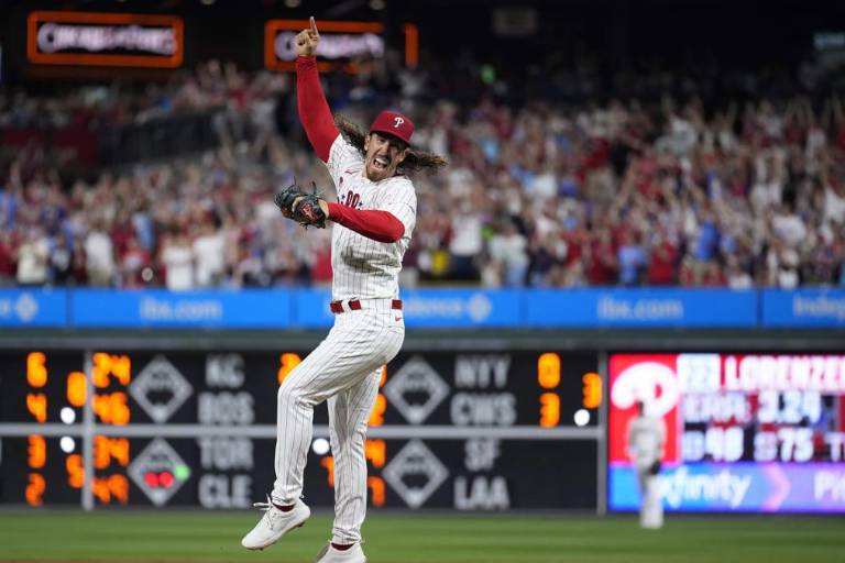 Lorenzen lanza SIN HIT en su primera apertura en casa