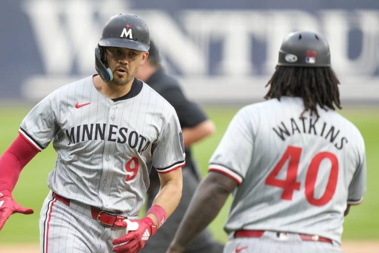 Mellizos viene de atrás y supera a Medias Blancas en extrainnings