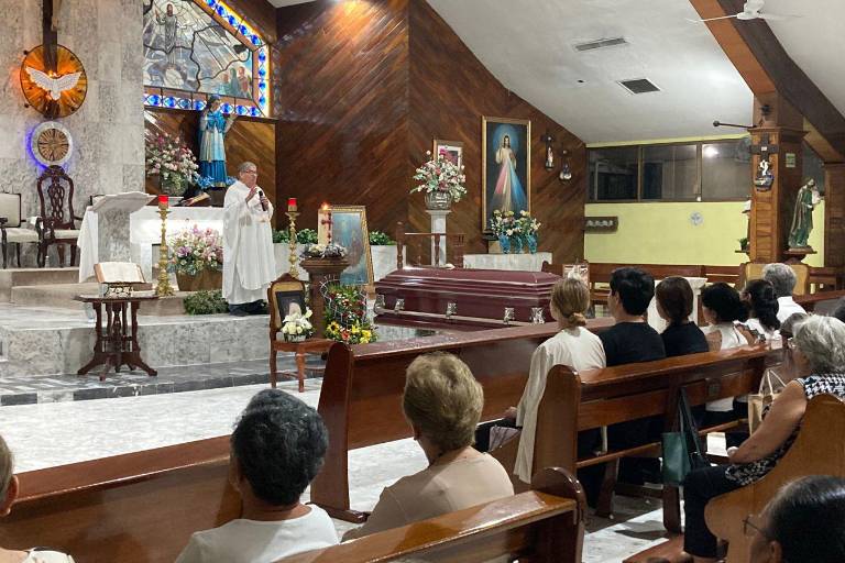 Ofician misa en memoria de ‘Maquío’ Clouthier en su 35 aniversario luctuoso