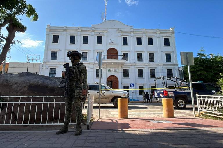 Aclara Ayuntamiento de Navolato que ataque a balazos en su edificio no fue contra su personal