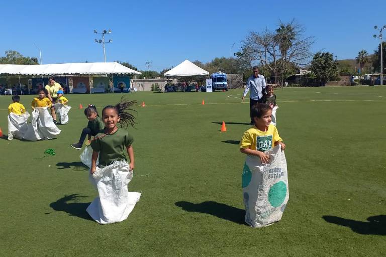 Realizan con éxito Jornada Deportiva en la Loma de Rodriguera