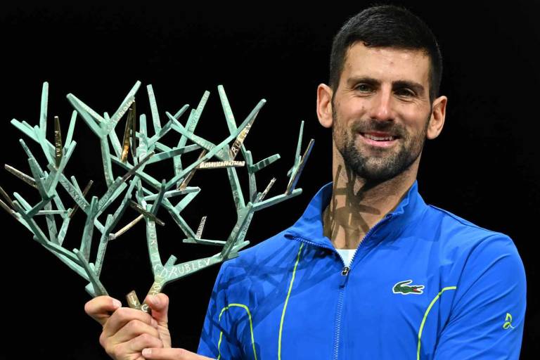 Djokovic se baja del Masters de París