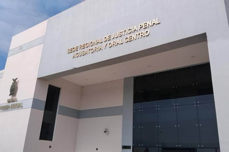 Por doceava ocasión no se logra audiencia de Cuén Díaz por negocios ilícitos