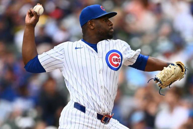 Los Cachorros dejan en libertad al relevista Héctor Neris