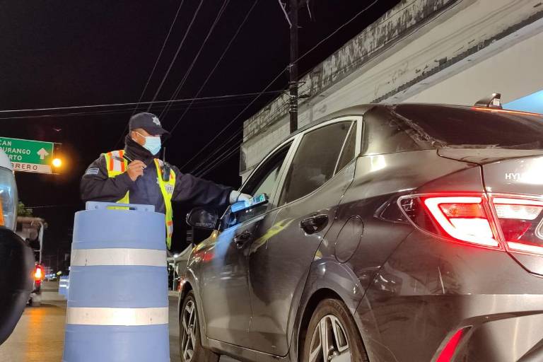 Sancionan a 30 conductores en Mazatlán por dar positivo en el alcoholímetro
