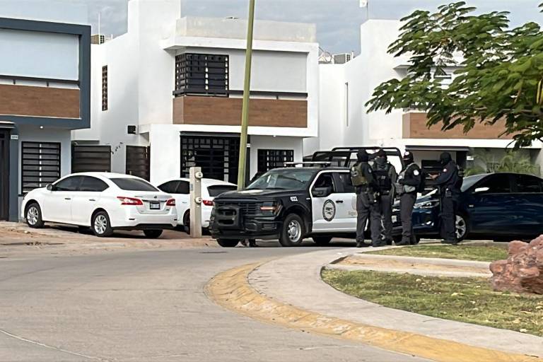 Desde la madrugada se mantiene operativo cerca de la entrada del fraccionamiento Montserrat, en Culiacán