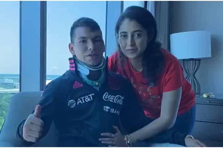 ‘Chucky’ Lozano reaparece tras lesión y agradece el apoyo de la afición