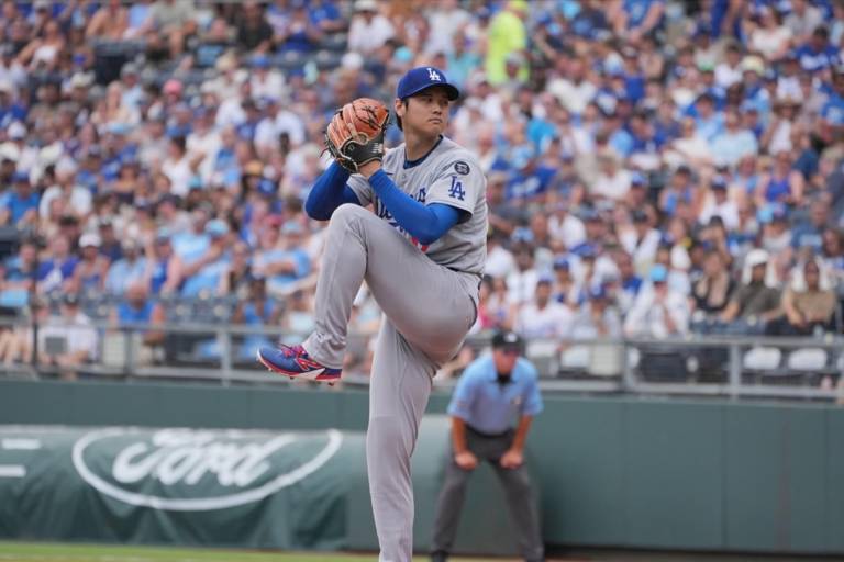 ¡Ohtani lanza fuego! Alcanza 101.7 mph para el pitcheo más rápido de su carrera