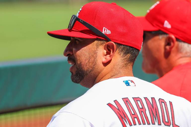 Cardenales ratifican a Oliver Mármol como mánager para el 2024