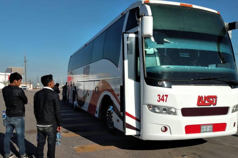 Hombres armados disparan contra autobús en ‘La Costerita’; una persona resulta herida