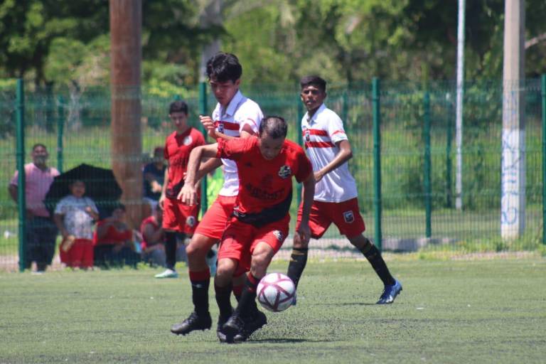 ¡Covec es monarca de Primera!