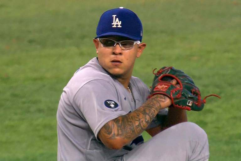 Julio Urías pone la mira en este récord de Fernando Valenzuela y Teodoro Higuera