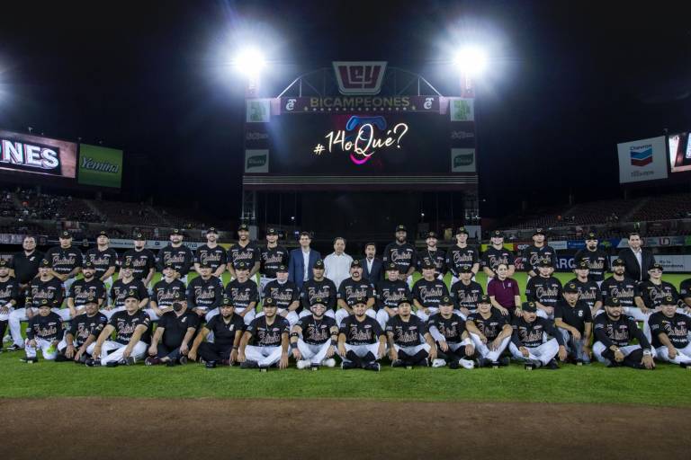 Tomateros de Culiacán reciben sus anillos de campeones de la Liga Mexicana del Pacífico