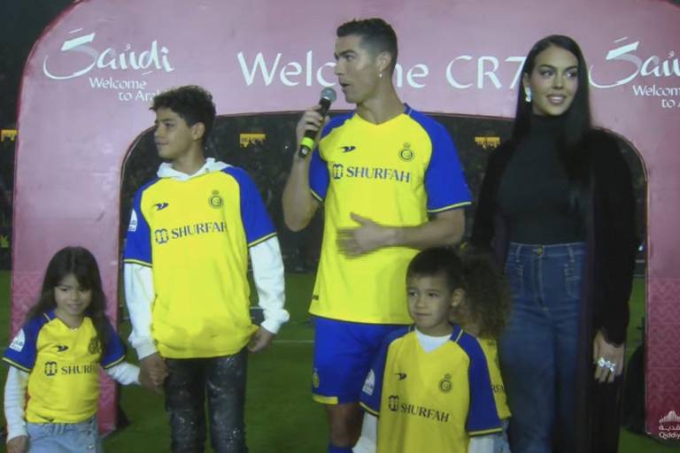 Cristiano Ronaldo afirma que su contrato en Arabia es único porque él es único