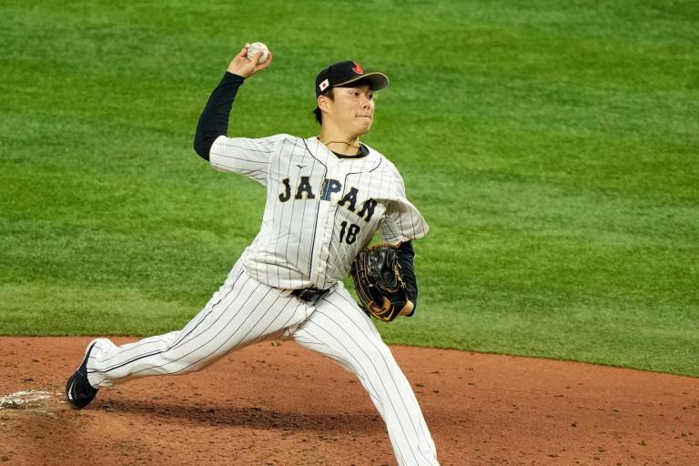 Casi la mitad de la liga ha mostrado interés en Yamamoto