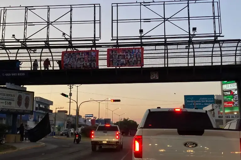 Asegura Alcaldesa que gestionará para que le regresen las mantas de desaparecidos al colectivo ‘Por las voces sin justicia’