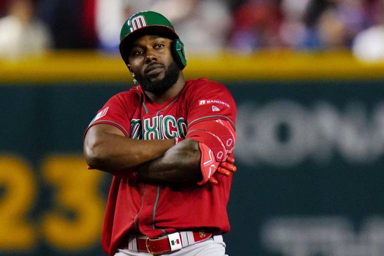 México apalea a Canadá y avanza en Clásico Mundial de Beisbol