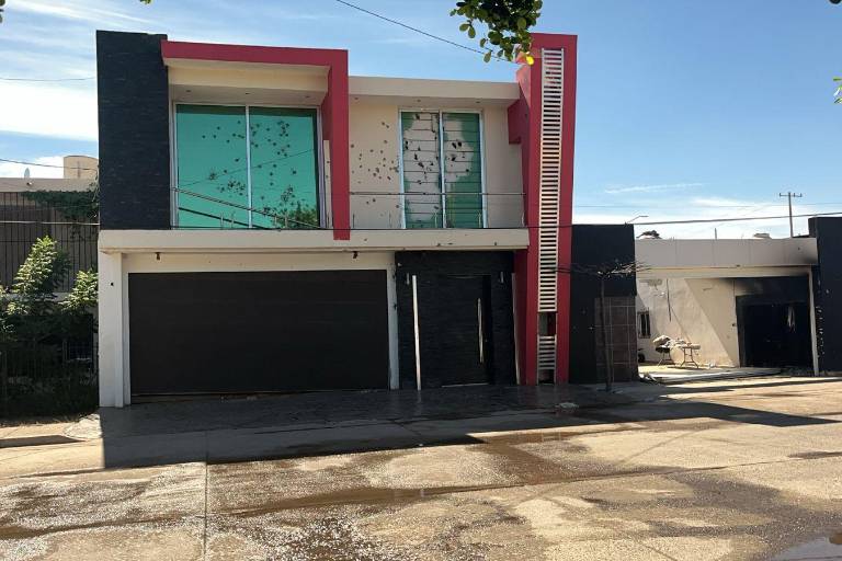 Balean e incendian vivienda de la colonia Guadalupe Victoria, en Culiacán