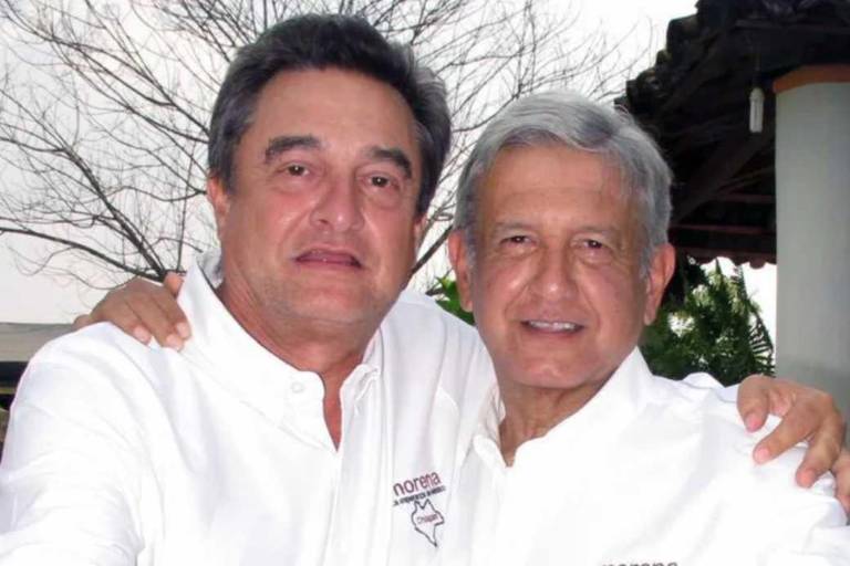 FGR no citará a declarar a AMLO por videos donde Pío López Obrador recibe dinero