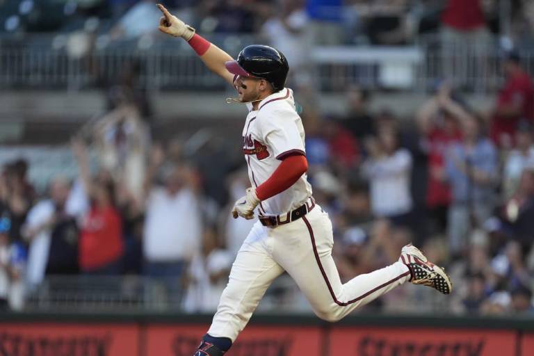 Los Bravos rompieron mala racha con ataque oportuno contra los Medias Rojas