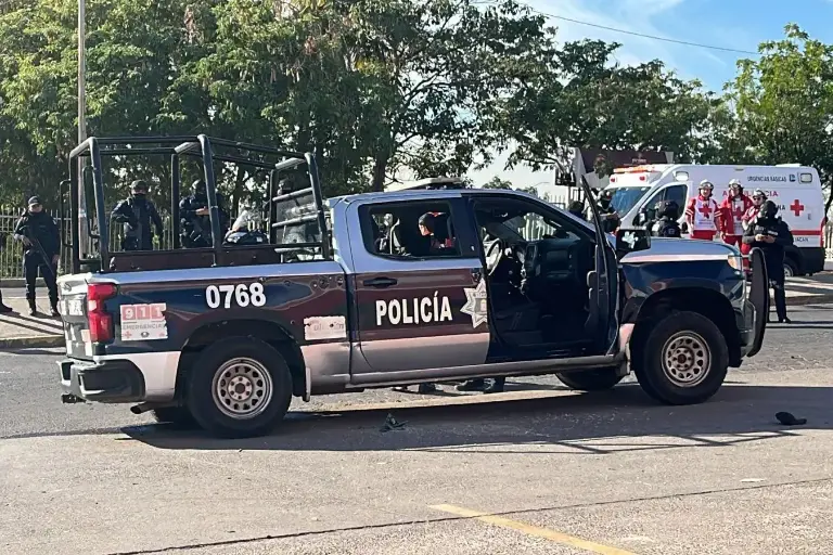 Violencia contra policías municipales de Culiacán obliga a reajustar medidas de seguridad: Alcalde
