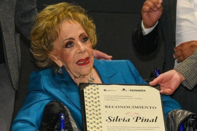 Reportan grave de salud a la actriz Silvia Pinal