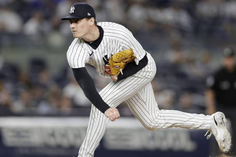 Padres adquieren al relevista Ron Marinaccio en cambio con Medias Blancas