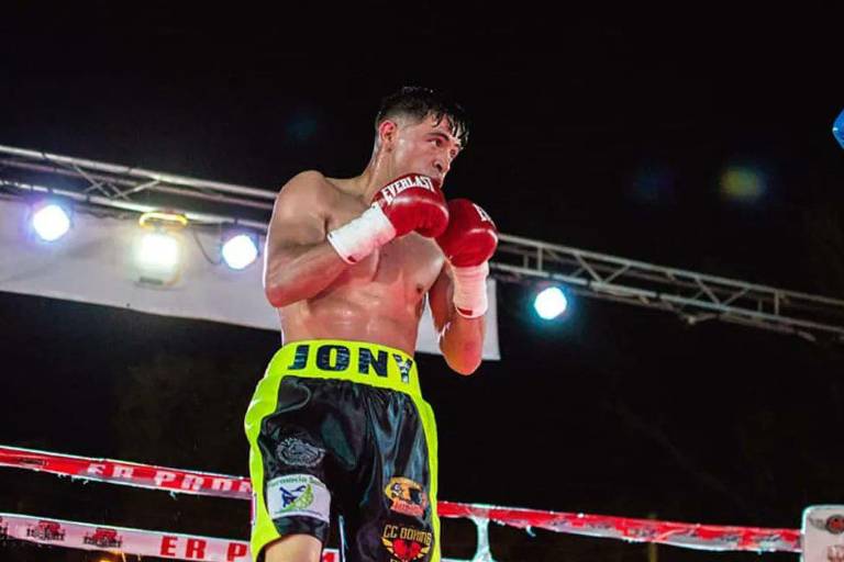 Encuentran muerto al boxeador Jonathan ‘Jonyk’ Delgado en carretera de Mexicali