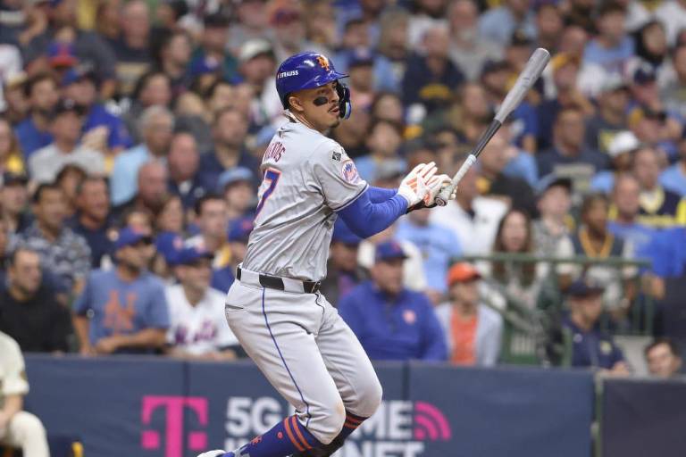 Unos agresivos Mets se llevan el Juego 1 y ponen contra la pared a Milwaukee
