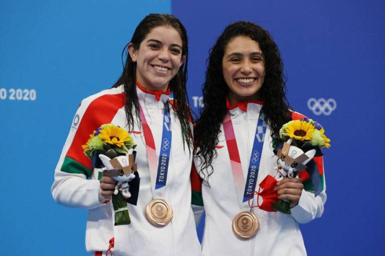 Clavadistas mexicanas no tendrán que subastar medallas para viajar a Japón
