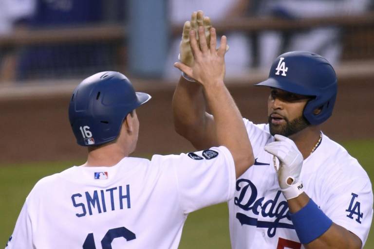 Nayarita Víctor González se apunta su primera victoria con Dodgers