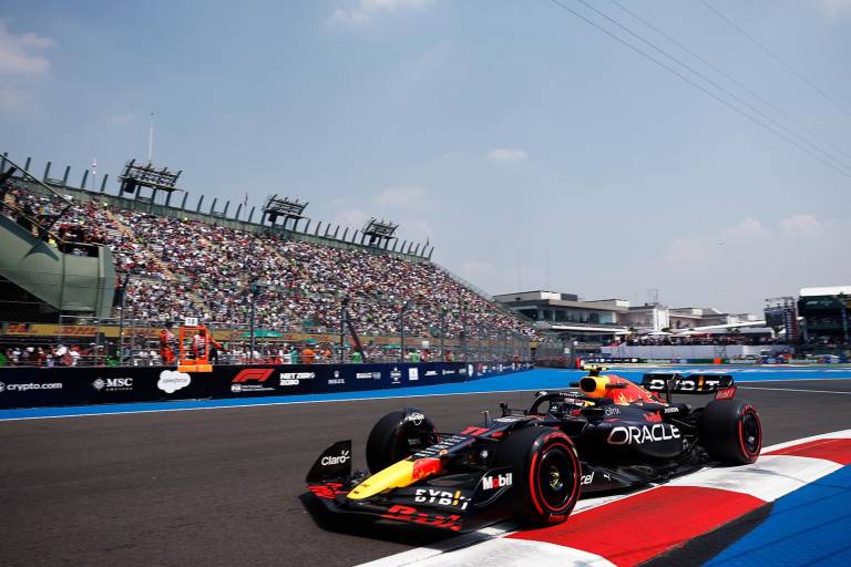 Checo Pérez, tercero y quinto en las primeras prácticas del Gran Premio de México