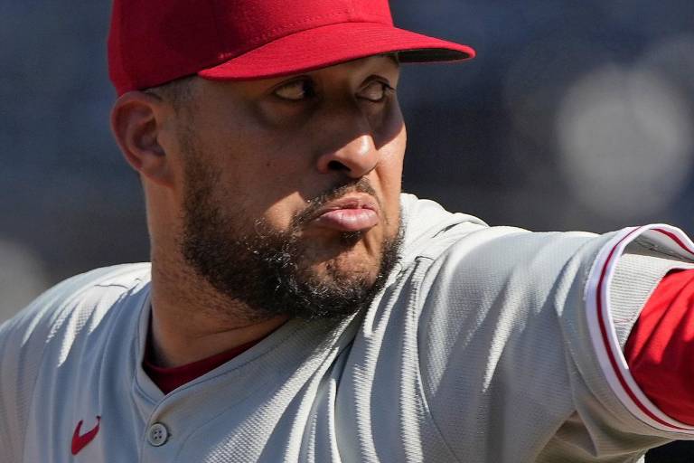 Cachorros estarían contemplando reforzar el bullpen con Carlos Estévez