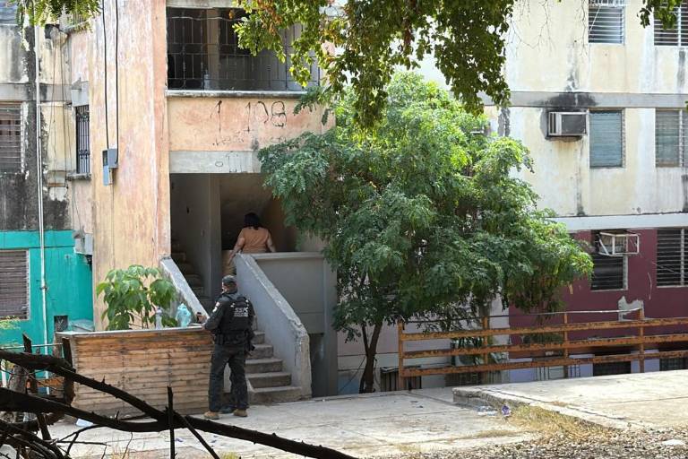 Era Verónica, la mujer asesinada a balazos en un departamento de Infonavit Cañadas, en Culiacán