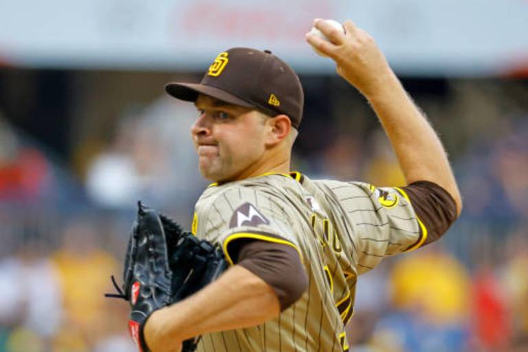 Michael King y Padres acuerdan contrato para evitar audiencia de arbitraje