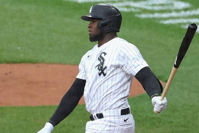 Luis Robert, de los Medias Blancas, inhabilitado por ‘precaución’
