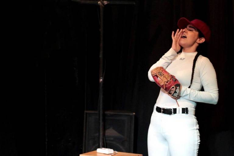 Regresa el teatro a Culiacán y lo hace homenajeando al beisbol