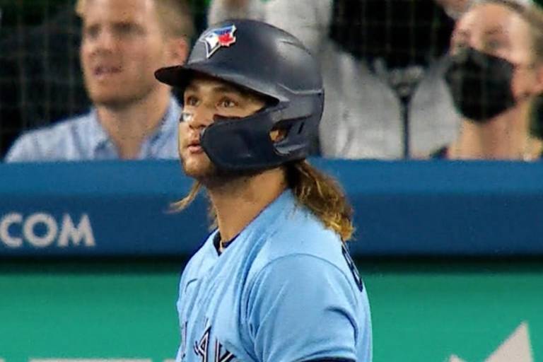 Bichette pacta por tres años con Toronto; evita el arbitraje