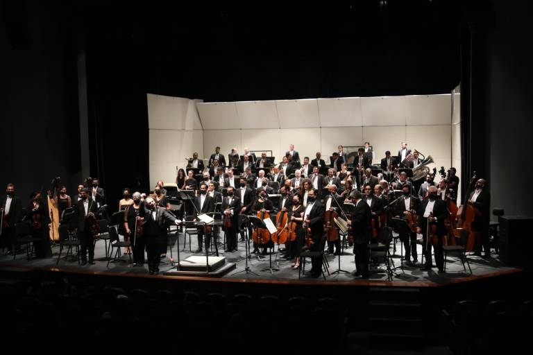 Música que habla del mar, la lluvia y el verano comparte la OSSLA en su última gala