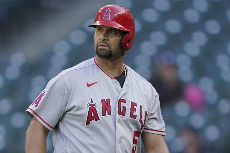 Albert Pujols es dado de baja por Angelinos